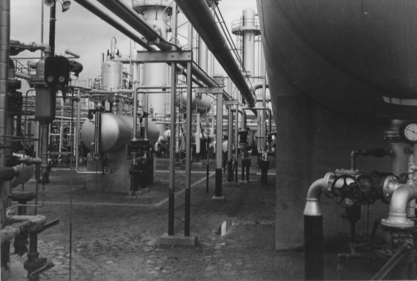 Oil Fields - Slide 5