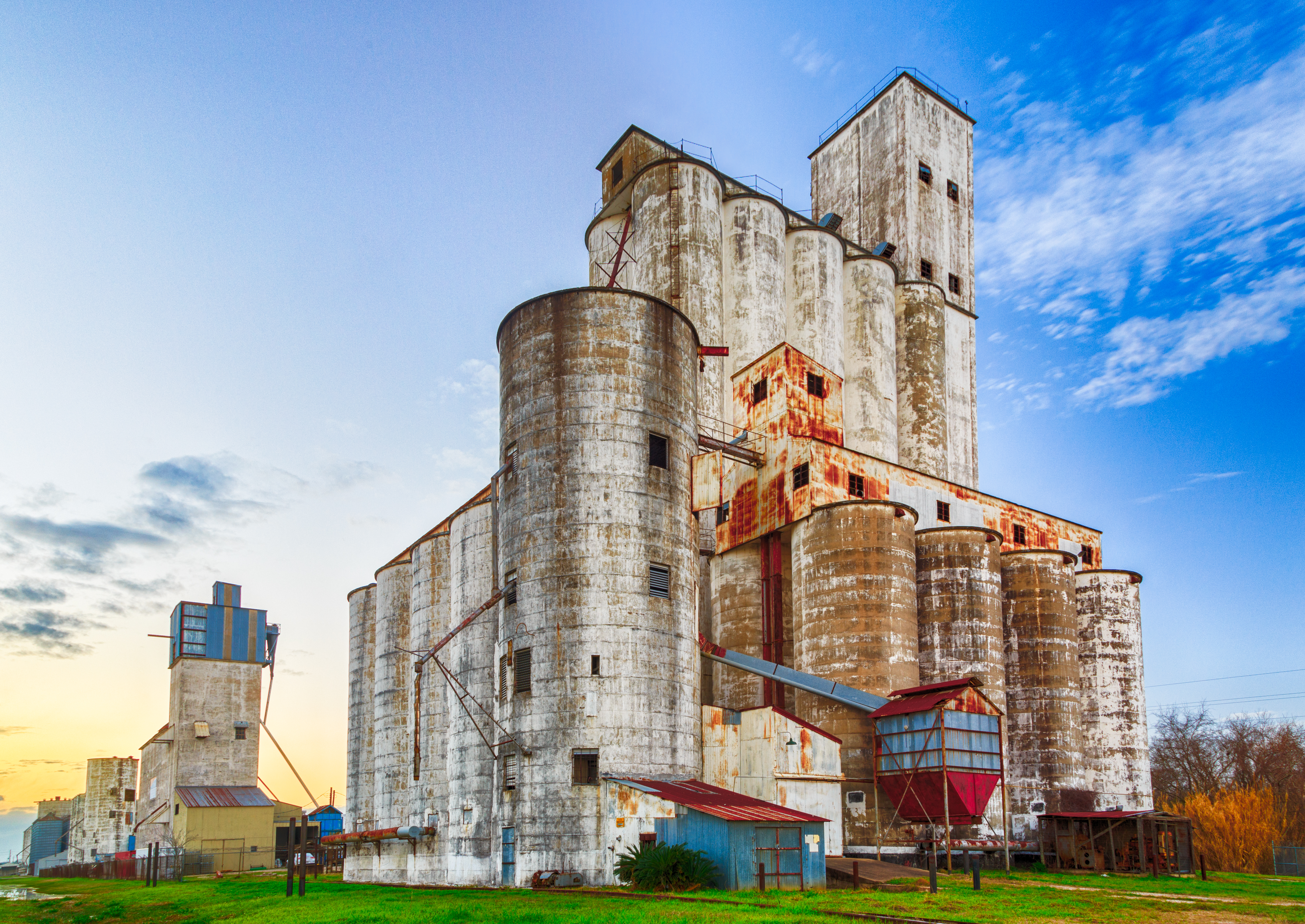 J.V. Cardiff & Sons Rice Dryer